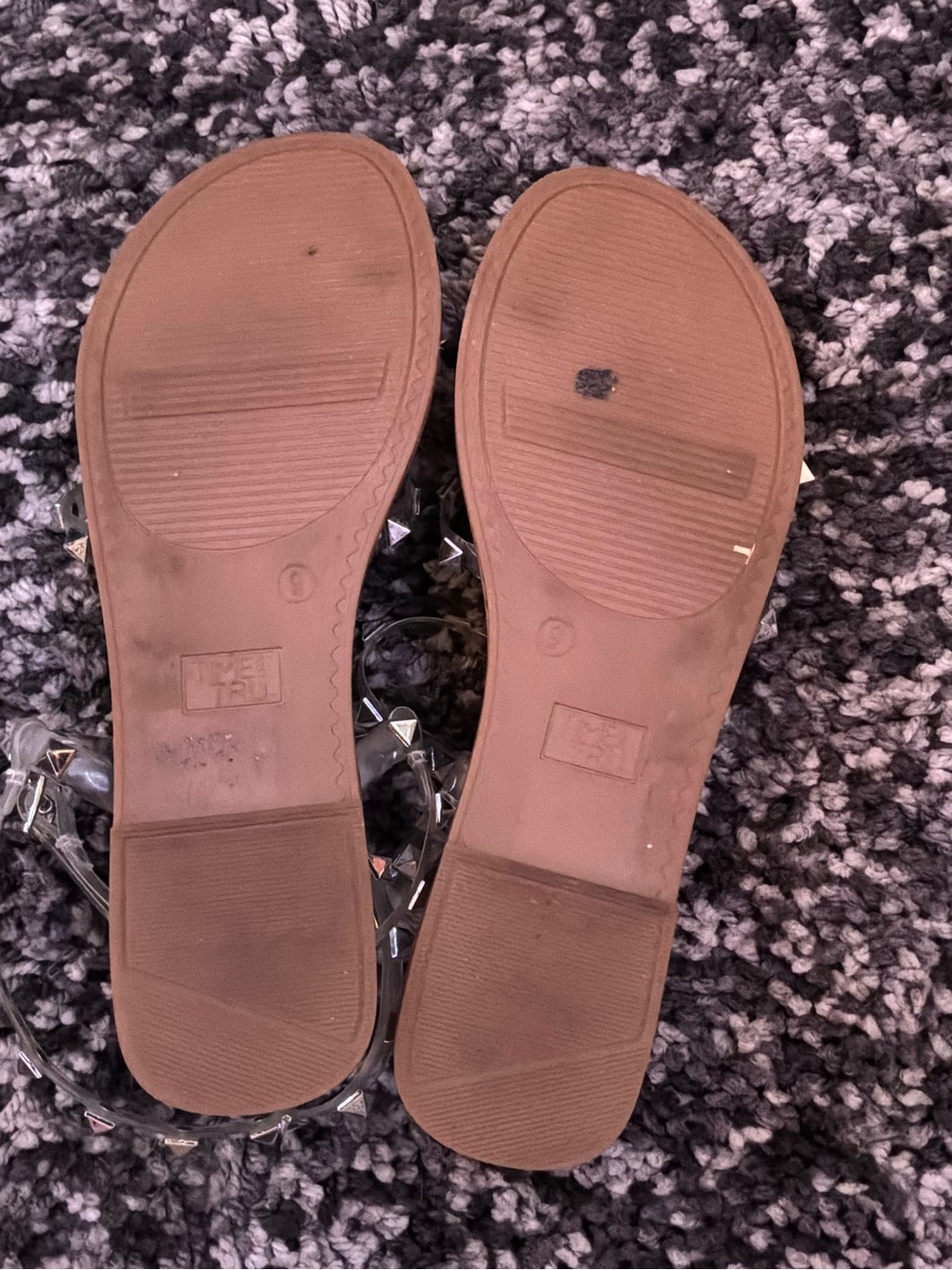 🌙✨ Time and Tru Clear Studded Wrap Sandals Size 9 Great Condition - Picture 4 of 5